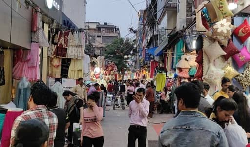 Central Market Lajpat Nagar, South Delhi