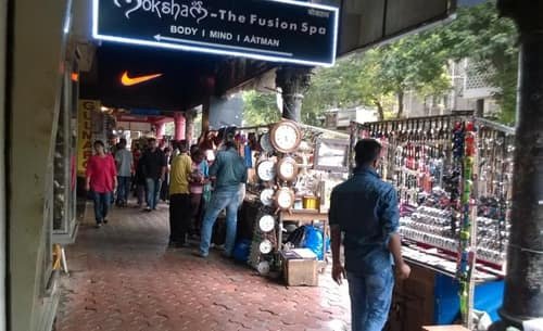 Colaba Causeway Market, South Mumbai