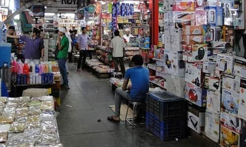 Erragadda Sunday Market, Hyderabad