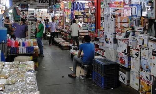 Erragadda Sunday Market, Hyderabad